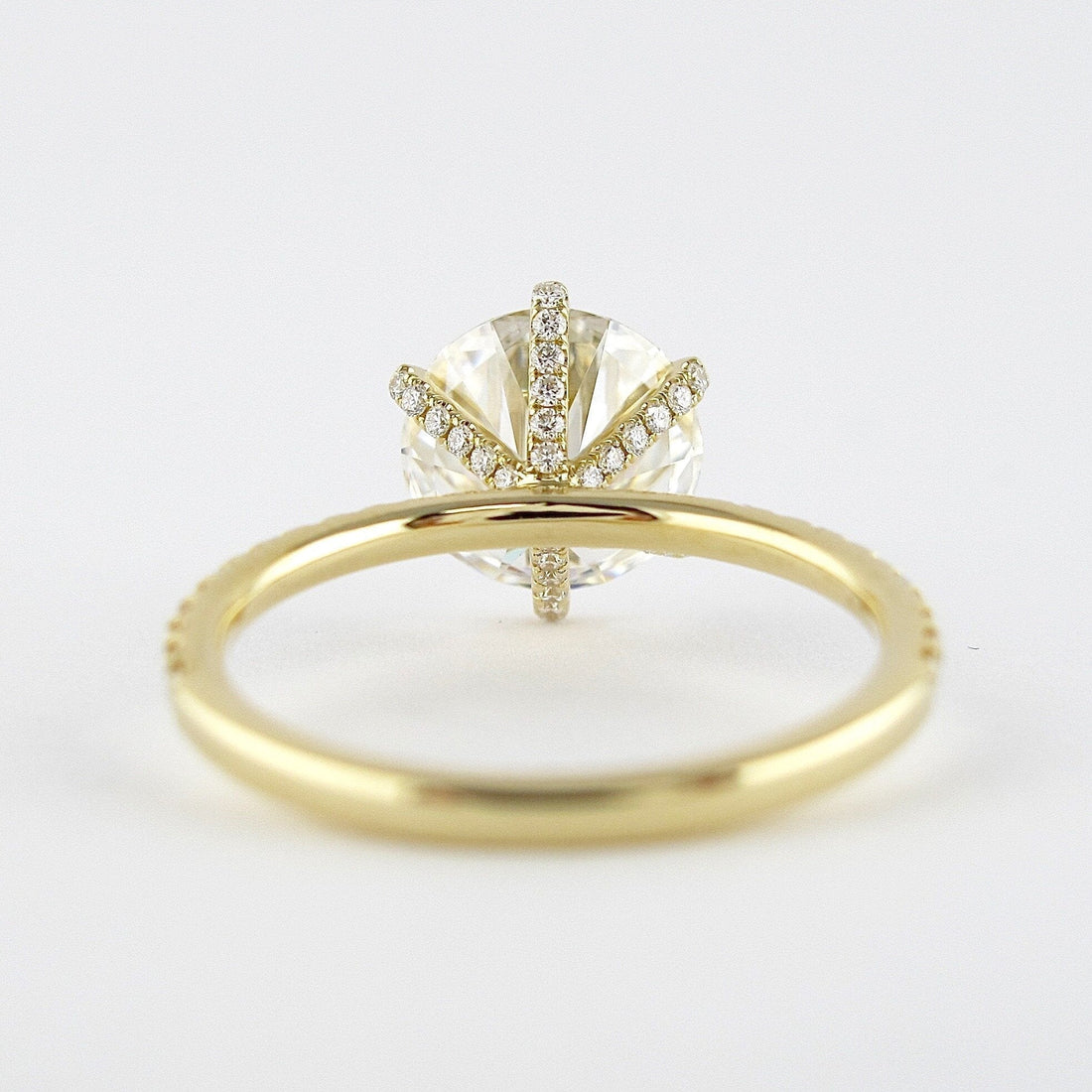 1.90CT Round Cut Moissanite Solitaire Diamond Prong Engagement Ring