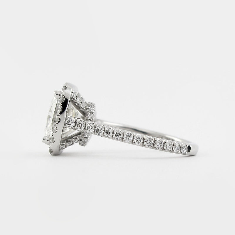 2.75CT Cushion Cut Moissanite Halo Diamond Engagement Ring