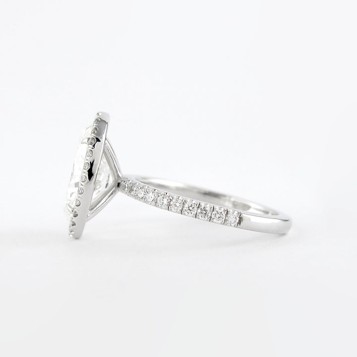 1.91CT Oval Cut Moissanite Halo Engagement Ring