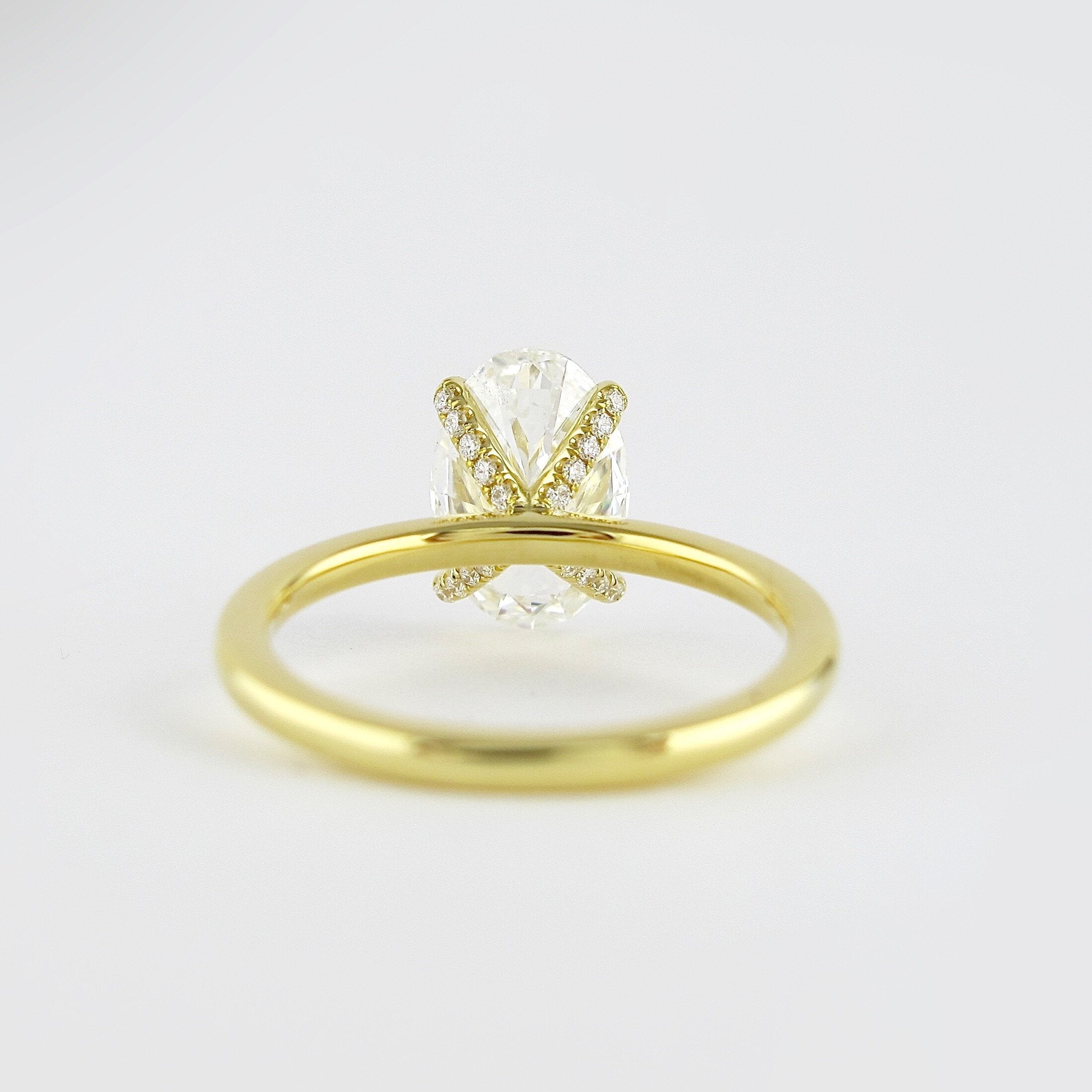 2.48 Ct Oval Cut Moissanite Solitaire Diamond Engagement Ring