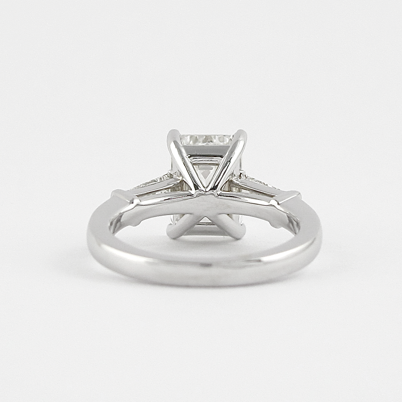 2.30CT Emerald Moissanite 3 Stones Engagement Ring