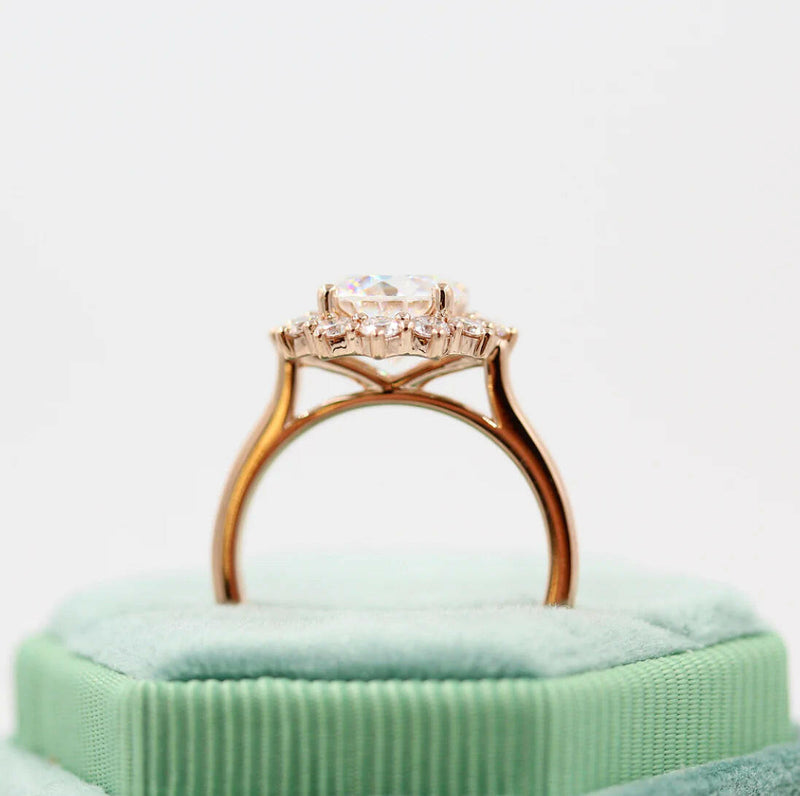 2.0CT Round Cut Moissanite Halo Engagement Ring