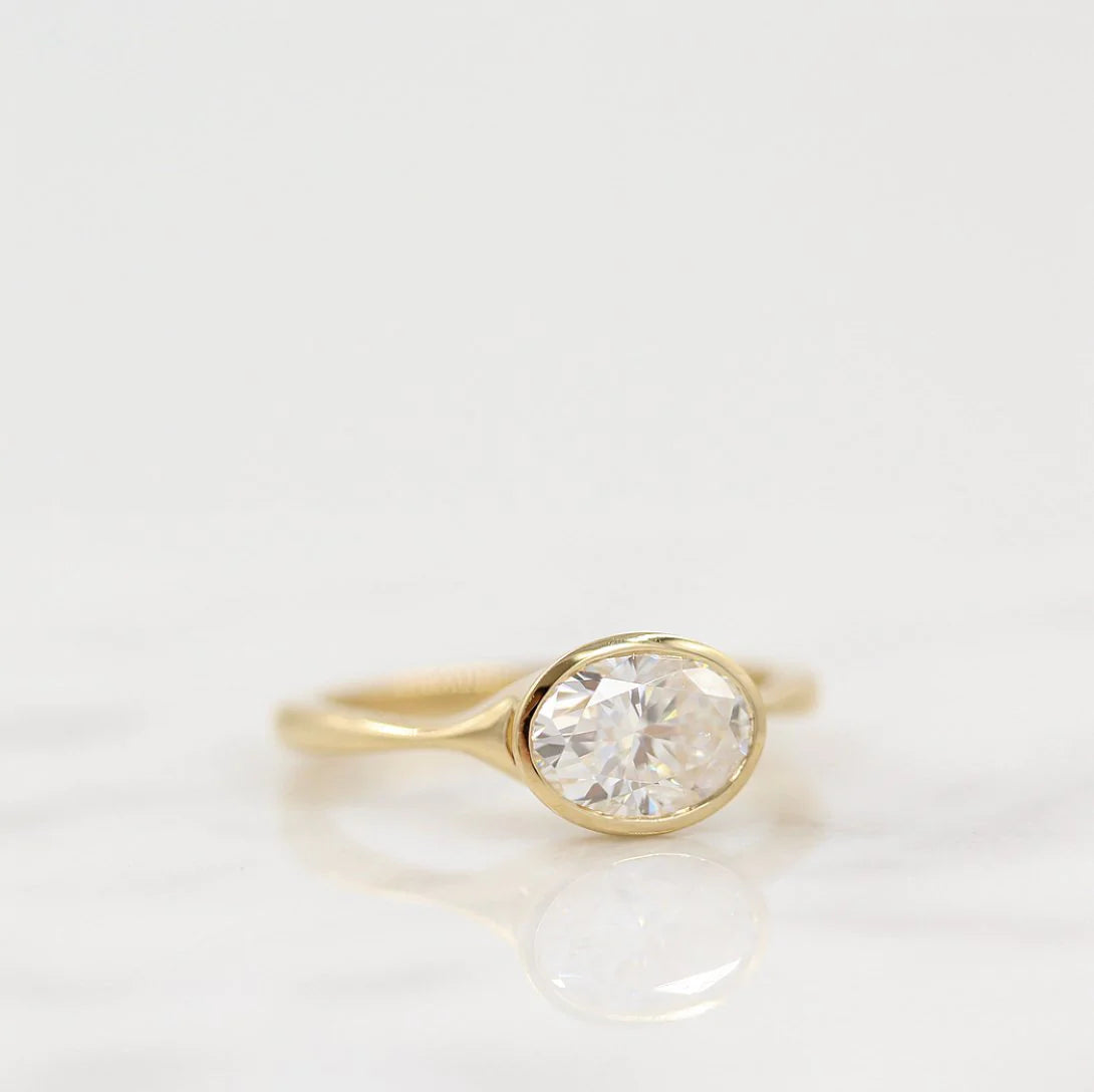 1.5CT East West Oval Cut Moissanite Solitaire Engagement Ring