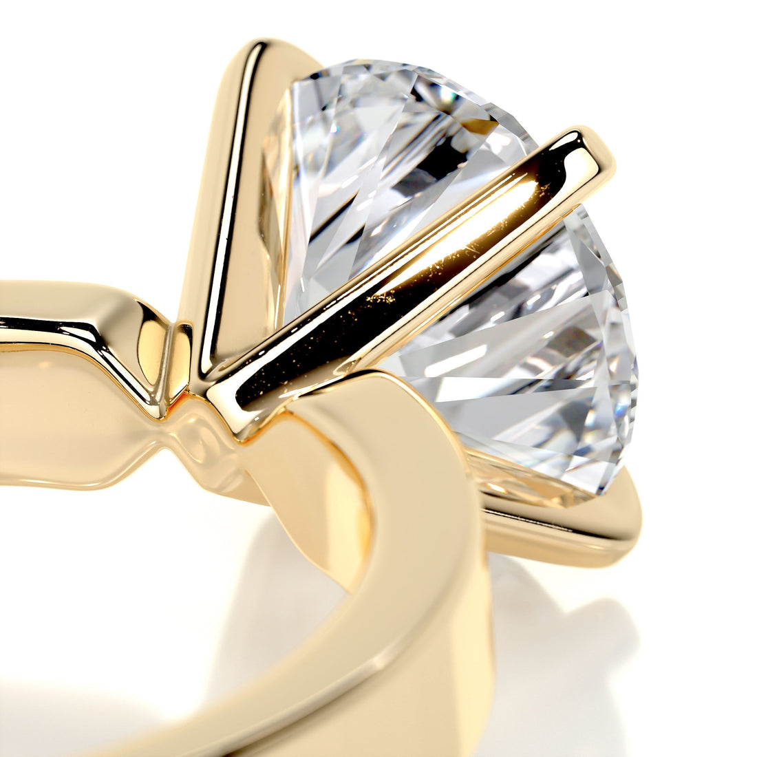 2.0ct Round Solitaire Moissanite Broad shank Engagement Ring