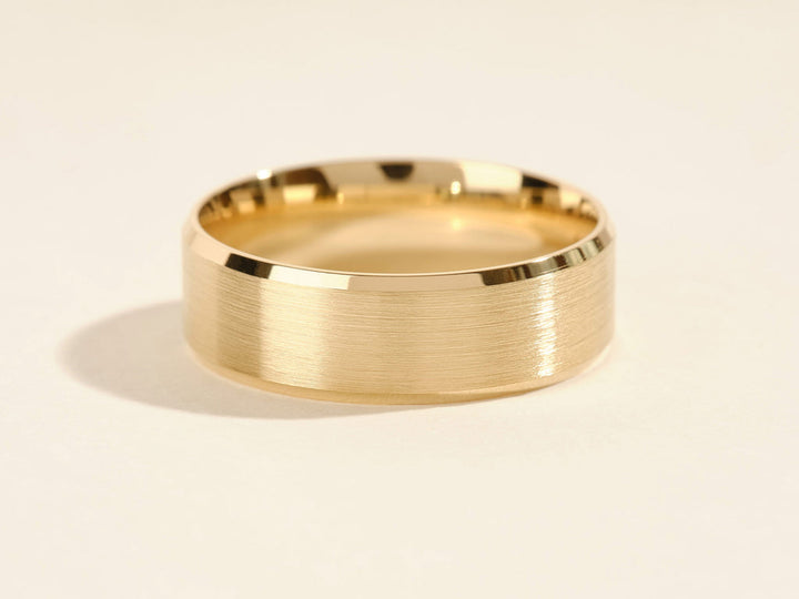 7.0mm Beveled Edge Men's Gold Wedding Band