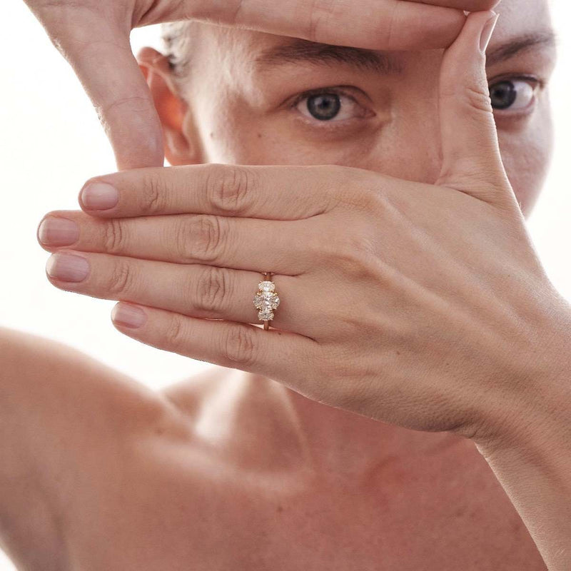 1.0 CT Oval E/VS1 CVD Diamond Three Stone Style Engagement Ring