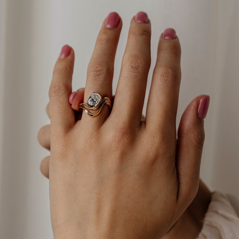 1.50CT-2.50CT Cushion Cut Diamond Unique Curved Engagement Ring