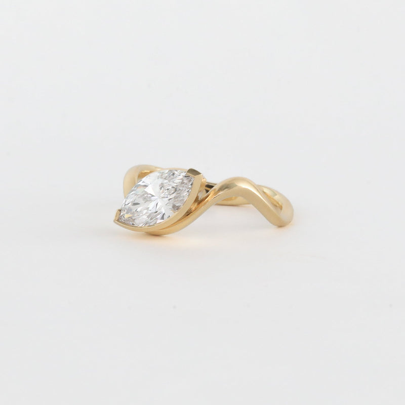 1.0CT-2.0CT Marquise Cut Moissanite Diamond Unique Engagement Ring