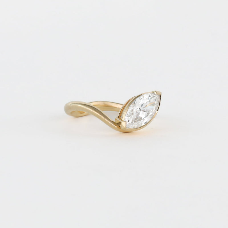 1.0CT-2.0CT Marquise Cut Moissanite Diamond Unique Engagement Ring