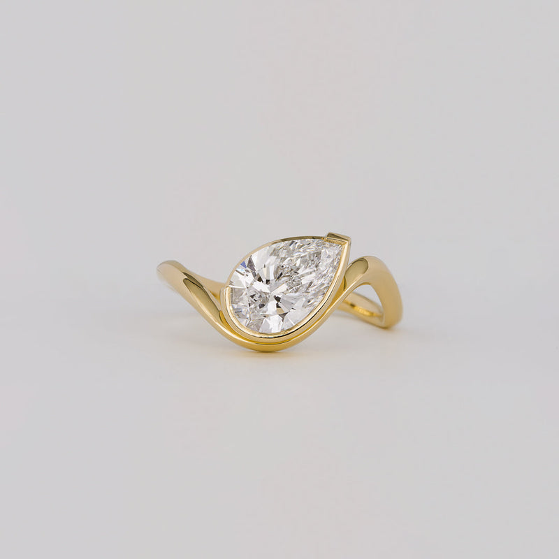 1.50CT-2.50CT Pear Cut Diamond Unique Wave Engagement Ring