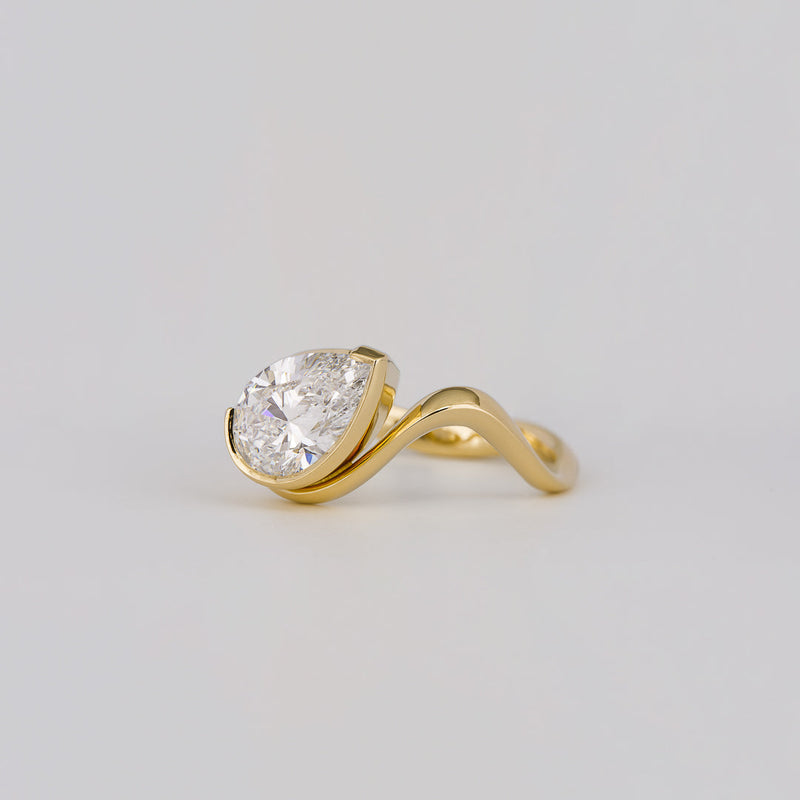 1.50CT-2.50CT Pear Cut Diamond Unique Wave Engagement Ring