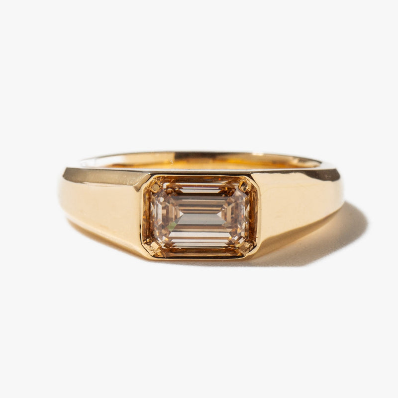 1.0CT-2.0CT East-West Emerald Cut Moissanite Champagne Diamond Engagement Ring