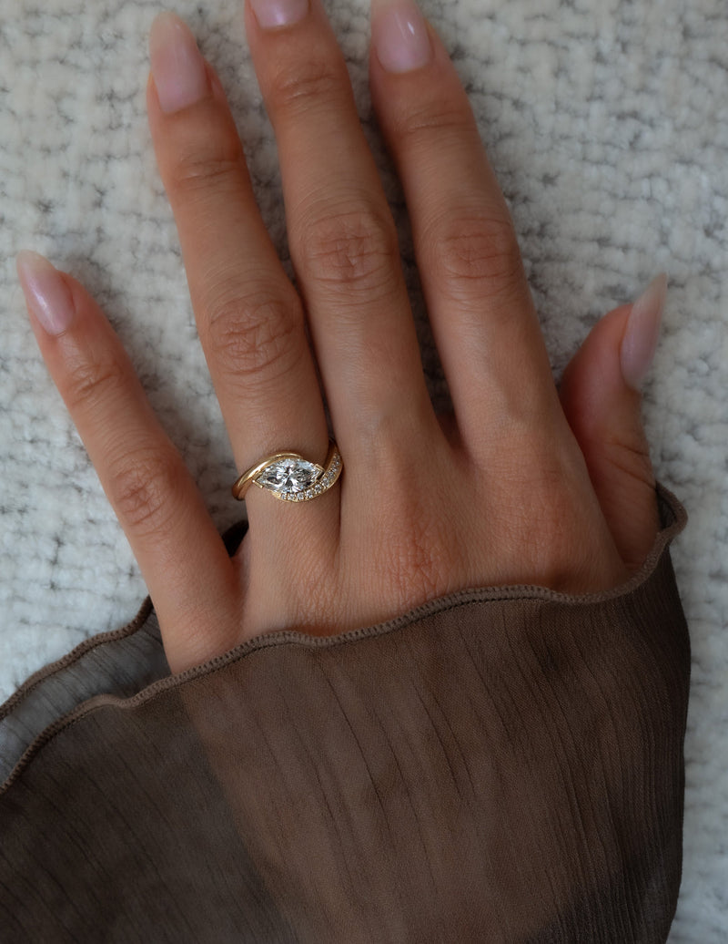 1.0CT-2.0CT Marquise Cut Moissanite Pave Diamond Engagement Ring