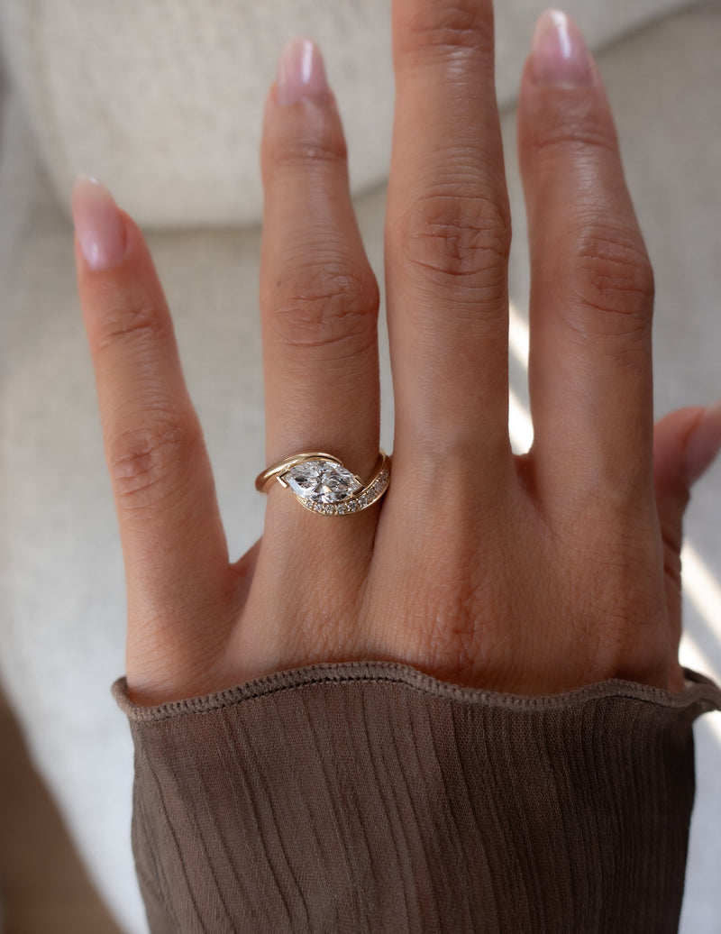 1.0CT-2.0CT Marquise Cut Moissanite Pave Diamond Engagement Ring