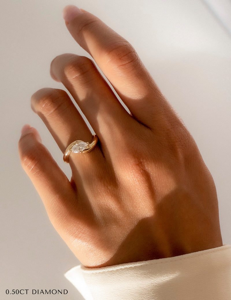 1.0CT-2.0CT Marquise Cut Moissanite Unique Engagement Ring