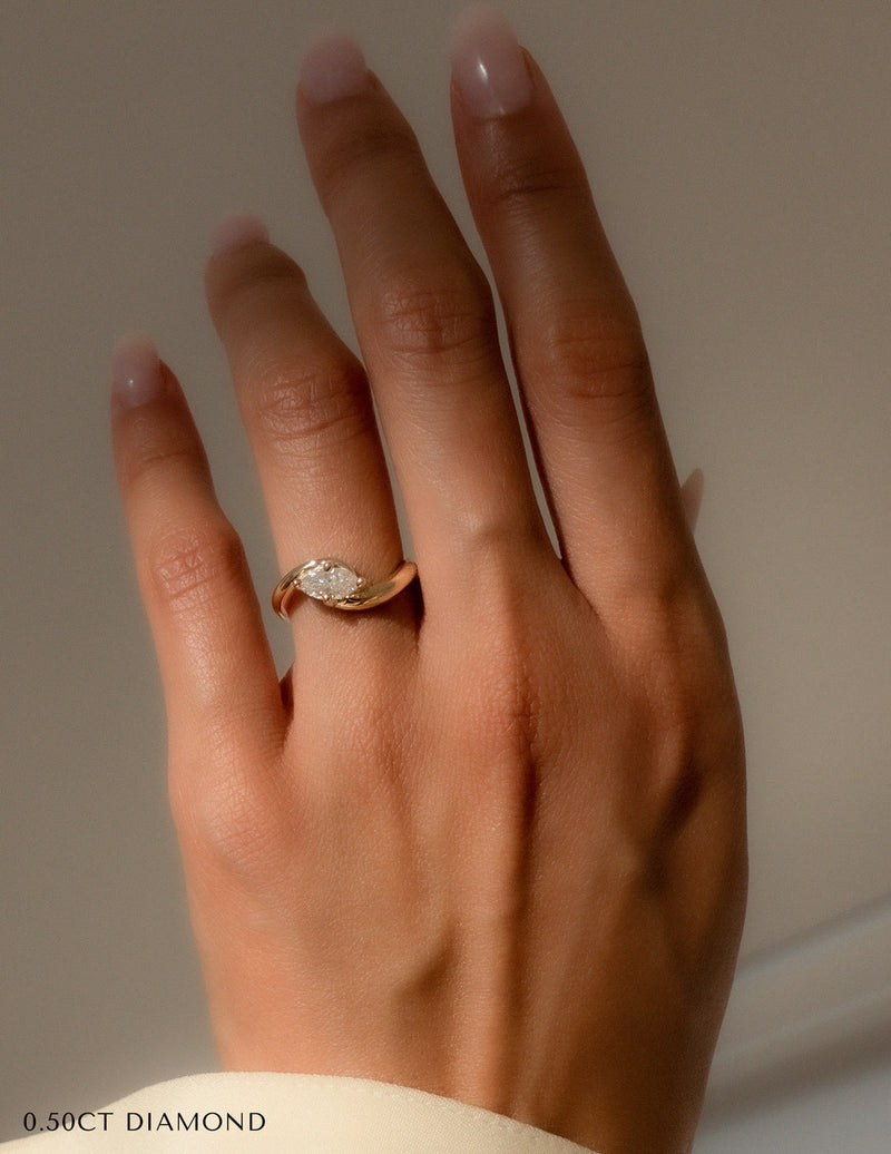 1.0CT-2.0CT Marquise Cut Moissanite Unique Engagement Ring
