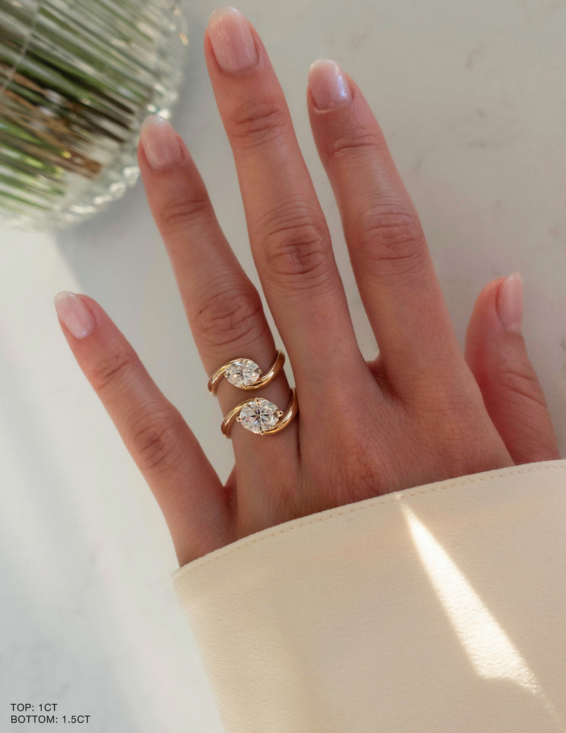 1.0CT-2.0CT Oval Cut Moissanite Diamond Unique Engagement Ring