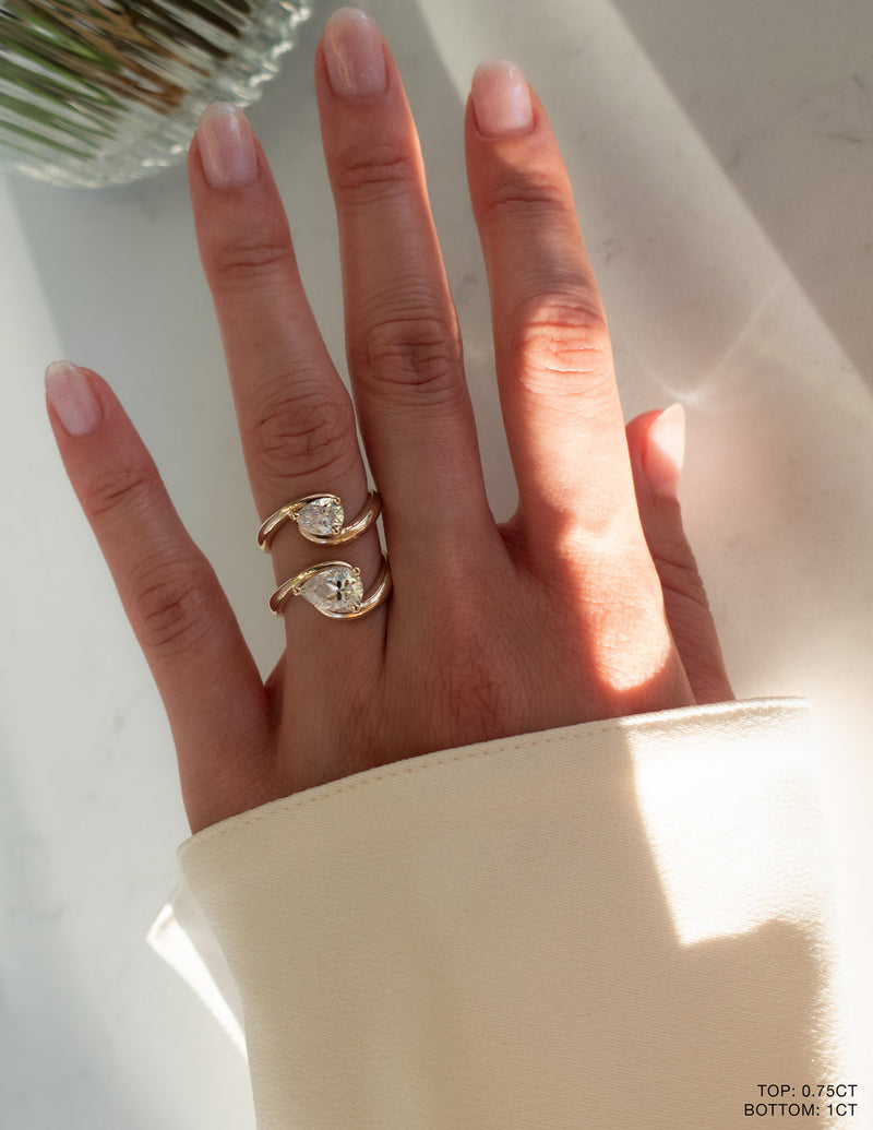 1.0CT-2.0CT Pear Cut Unique Moissanite Diamond Engagement Ring