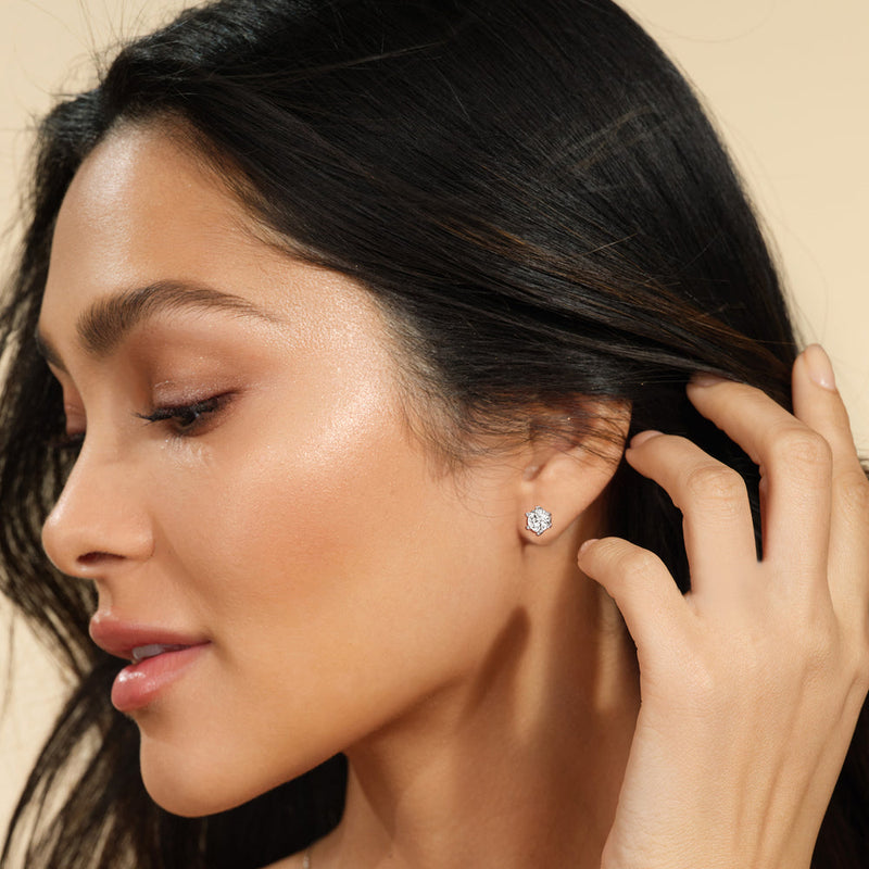 Round Cut Moissanite Diamond Stud Earrings for Women