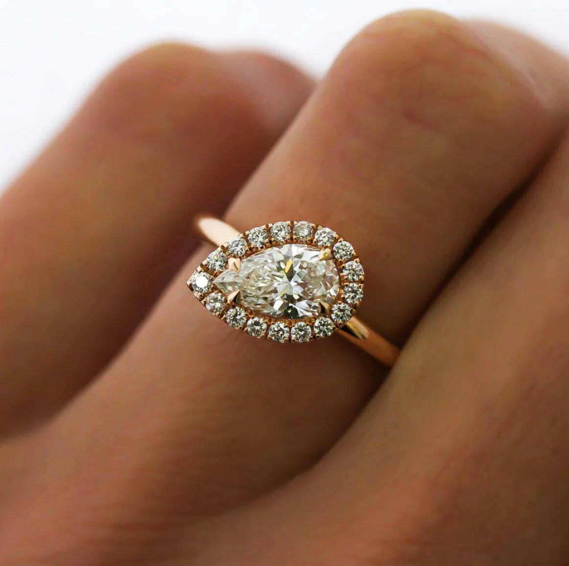 1CT Pear Cut Moissanite Halo Engagement Ring