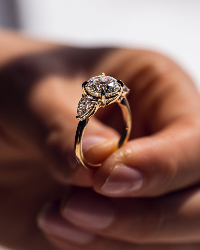 1.08-3.08 CT Round F/VS2 CVD Diamond Three Stone Engagement Ring