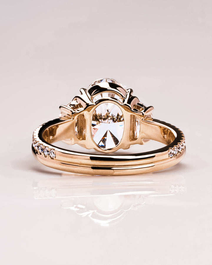 1.0 - 3.0 CT Oval CVD Diamond Three Stone Style Engagement Ring