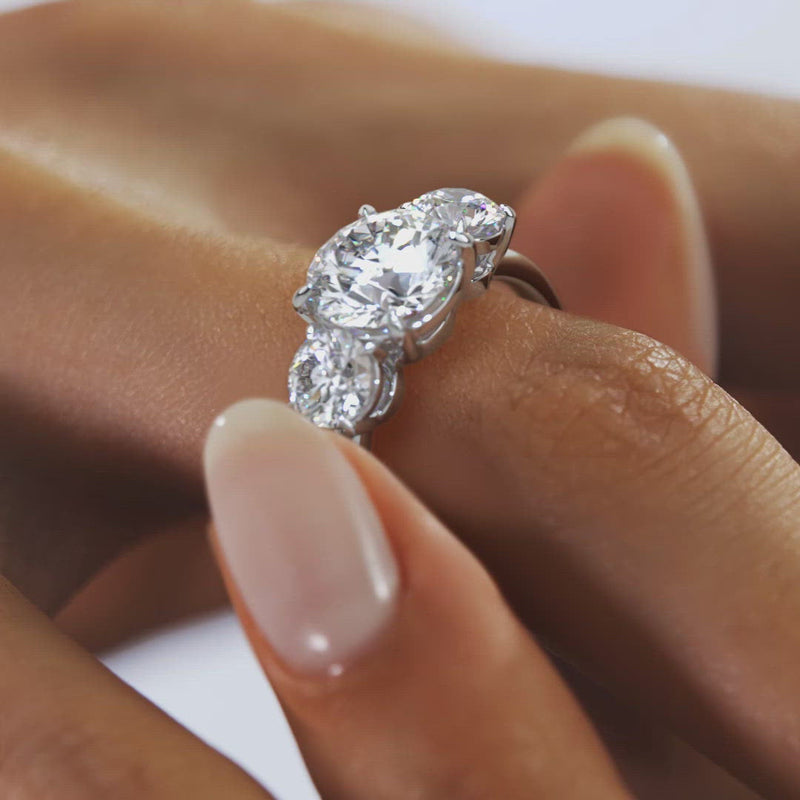 2CT Round Brilliant Cut Moissanite 3 Stones Engagement Ring