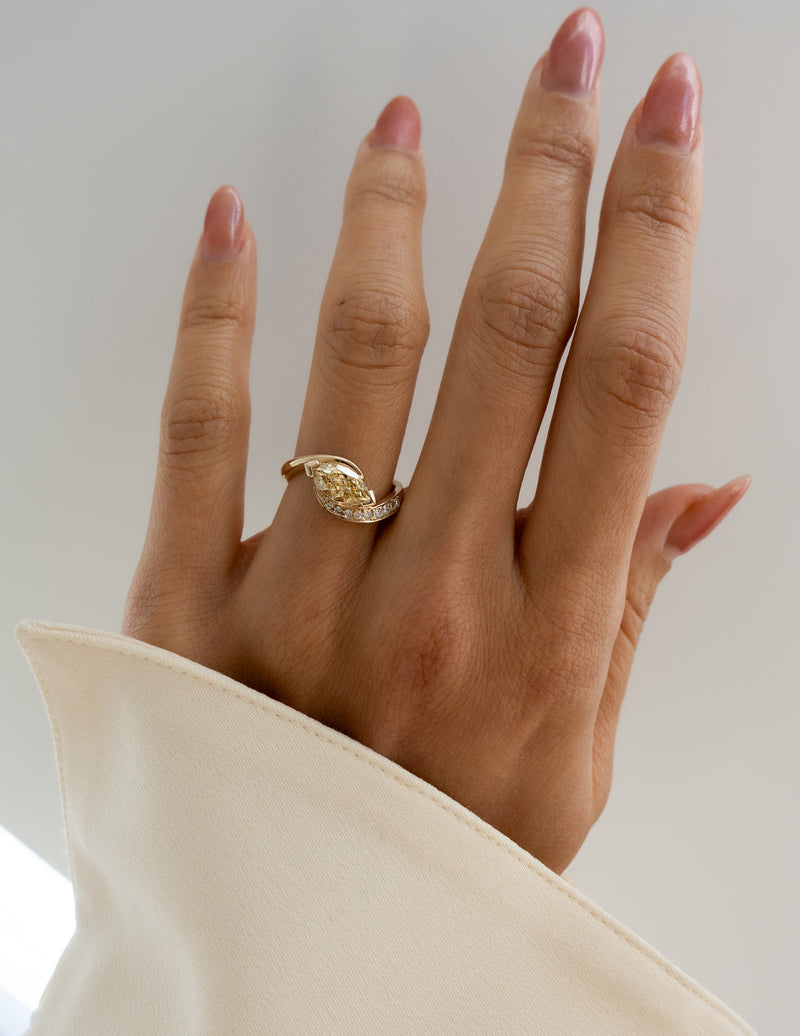 1.0CT-2.0CT Yellow Marquise Cut Moissanite Pave Diamond Engagement Ring