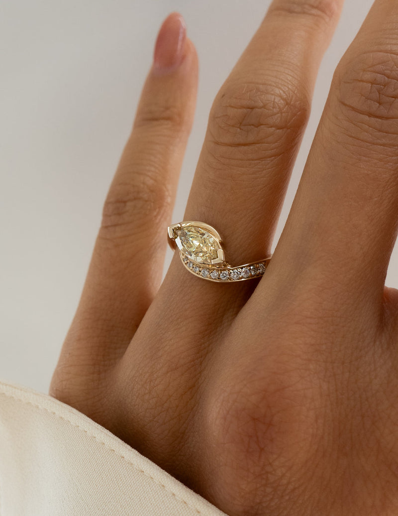 1.0CT-2.0CT Yellow Marquise Cut Moissanite Pave Diamond Engagement Ring