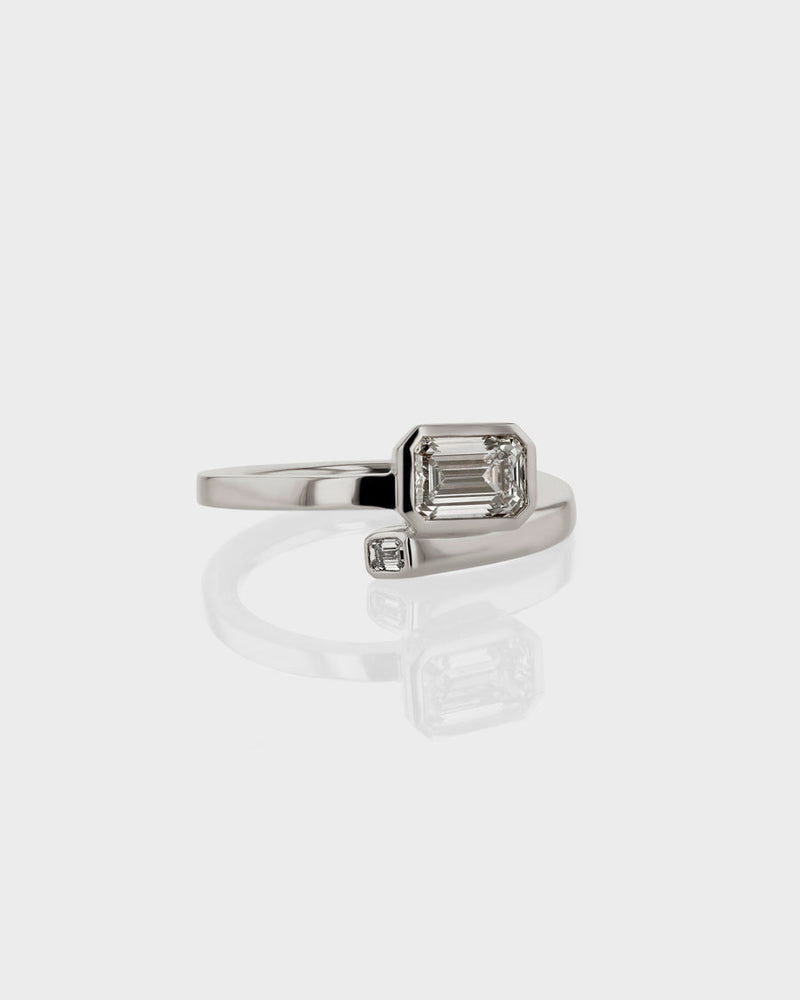 1.0CT-3.0CT Emerald Cut Moissanite Diamond Bezel Engagement Ring
