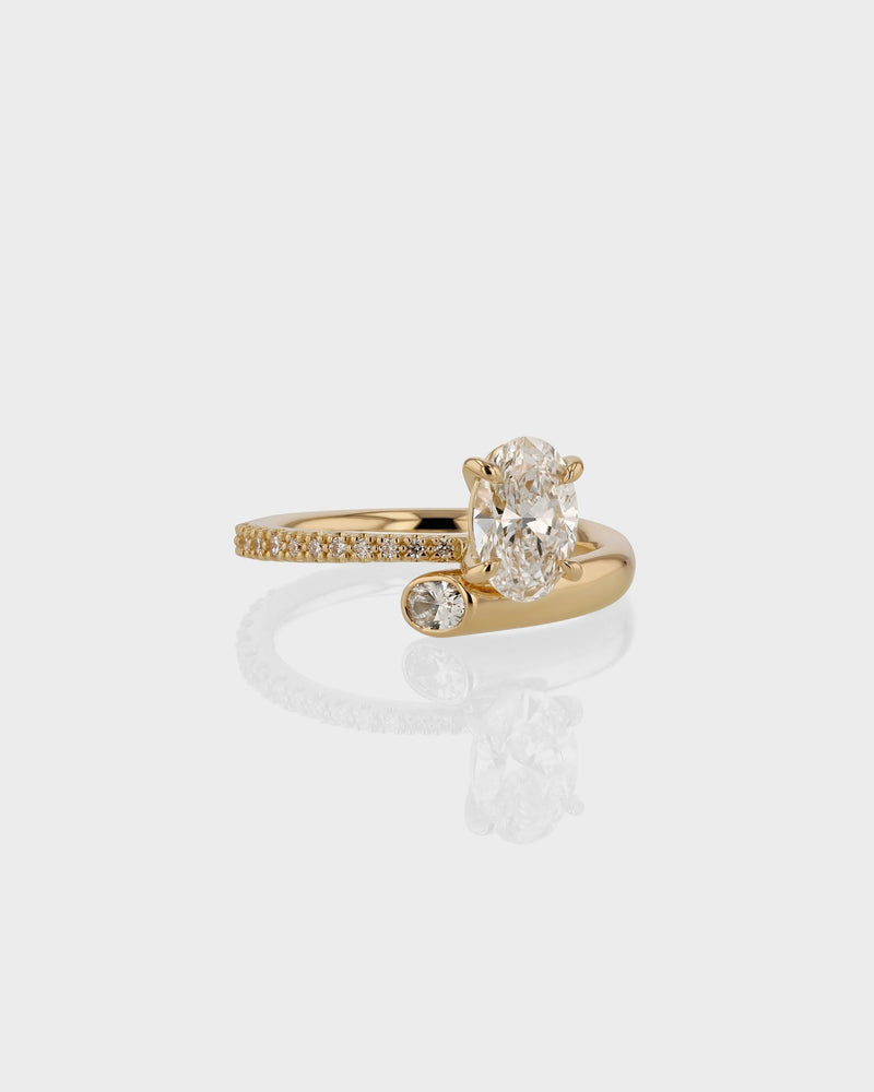 1.0CT-3.0CT Oval Cut Moissanite Diamond Unique Engagement Ring