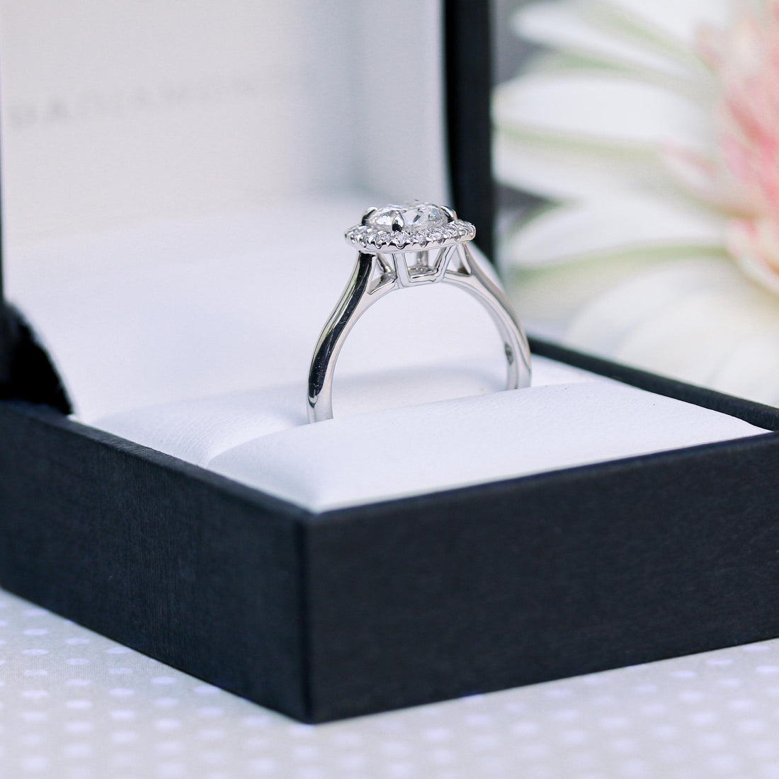 1.75CT Round Brilliant Cut Moissanite Halo Engagement Ring