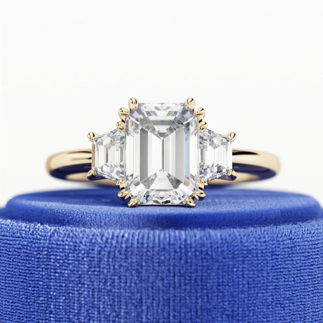 1.0 CT-3.0 CT Emerald CVD Diamond Three Stone Style Engagement Ring