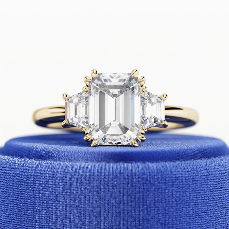 1.0 CT-3.0 CT Emerald CVD Diamond Three Stone Style Engagement Ring