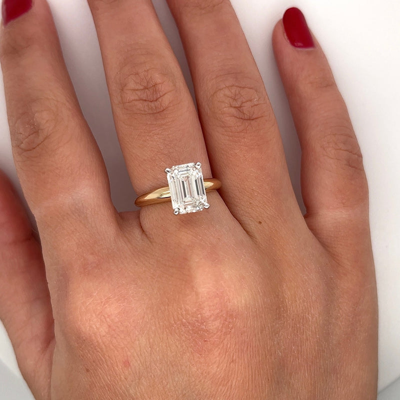 1.0 - 3.0 CT Emerald CVD Diamond Solitaire Engagement Ring