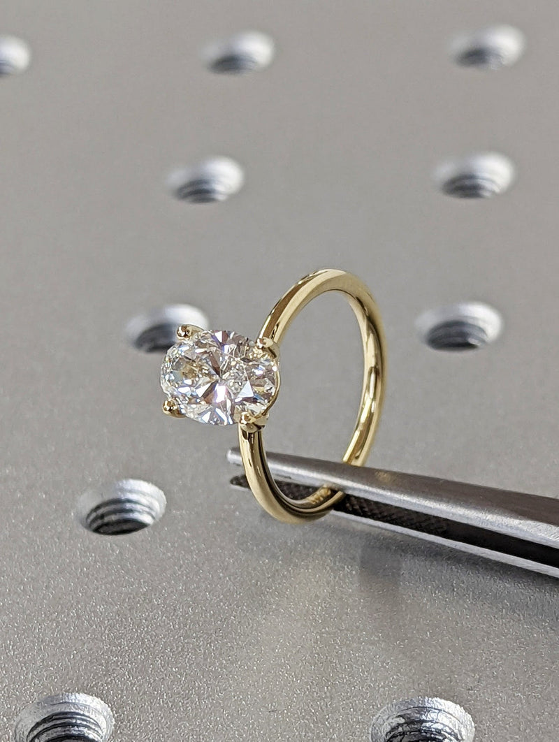 1.50 - 3.50 CT Oval CVD Diamond Solitaire Engagement Ring
