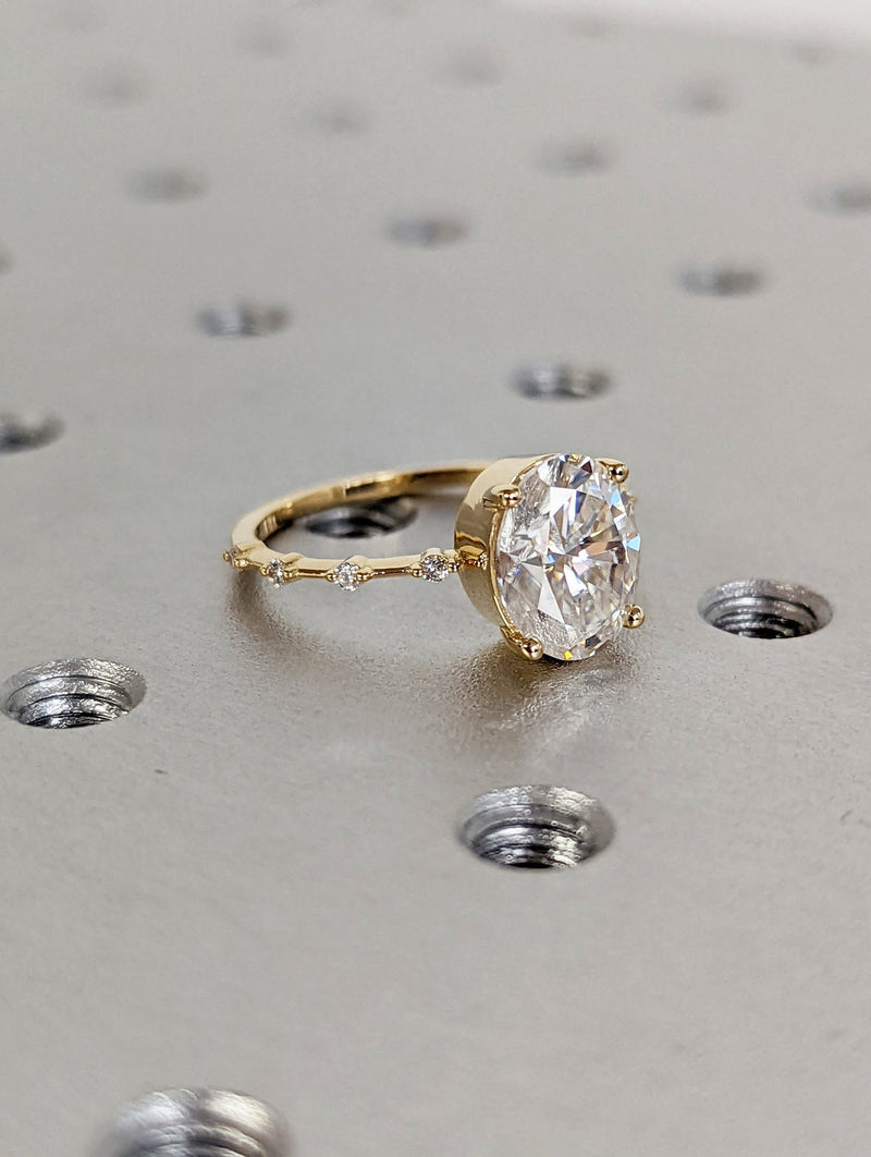 1.50-3.50 CT Oval CVD Diamond Dainty Engagement Ring