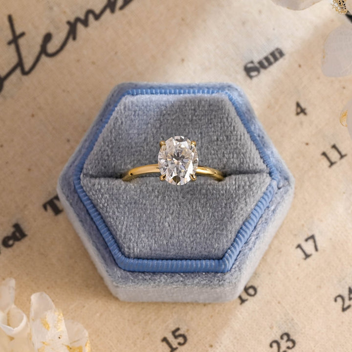 1.0 - 3.0 CT Oval CVD Diamond Solitaire Engagement Ring