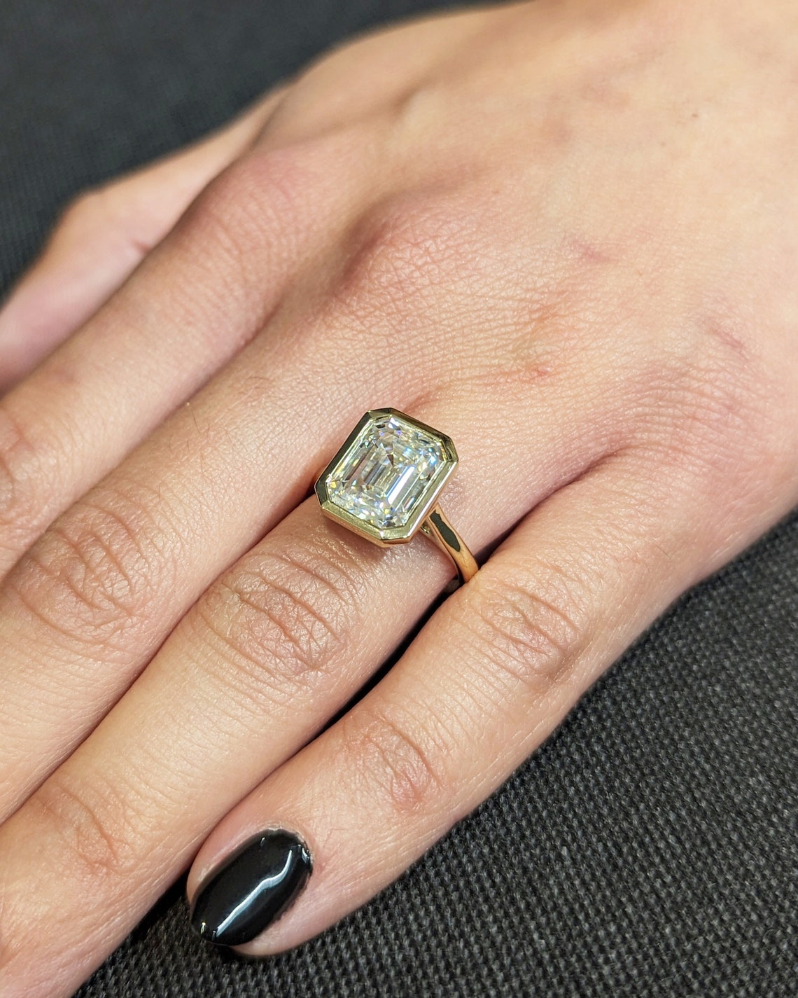 1.0 - 3.0 CT Emerald CVD Diamond Bezel Solitaire Engagement Ring