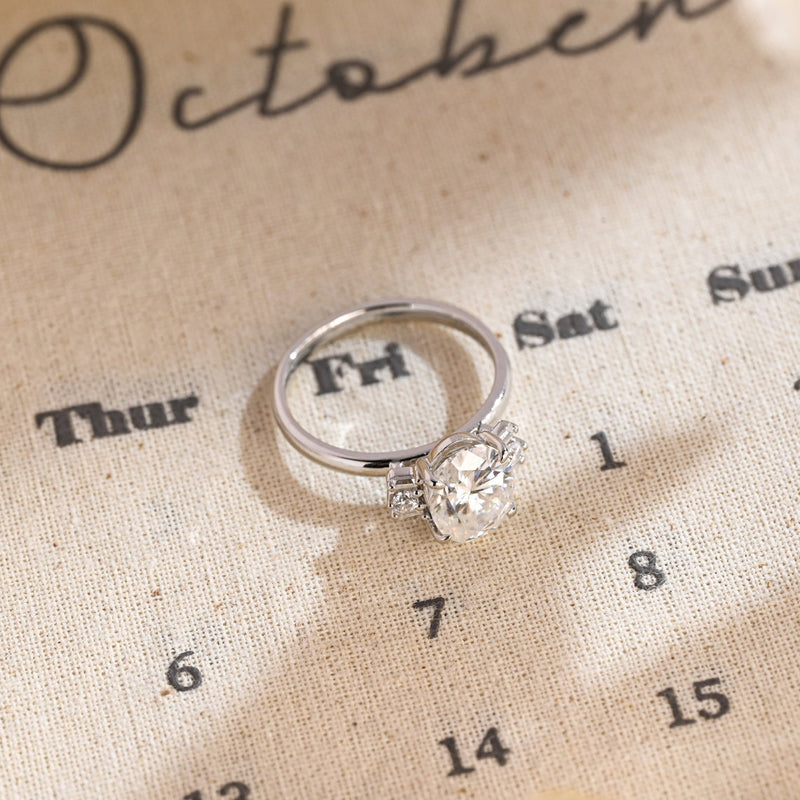 1.0 - 3.0 CT Oval CVD Diamond Cluster Engagement Ring