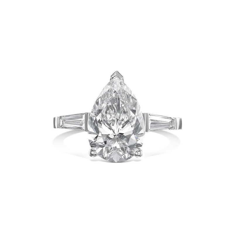 2.0 CT-4.0 CT Pear CVD Diamond Three Stone Engagement Ring