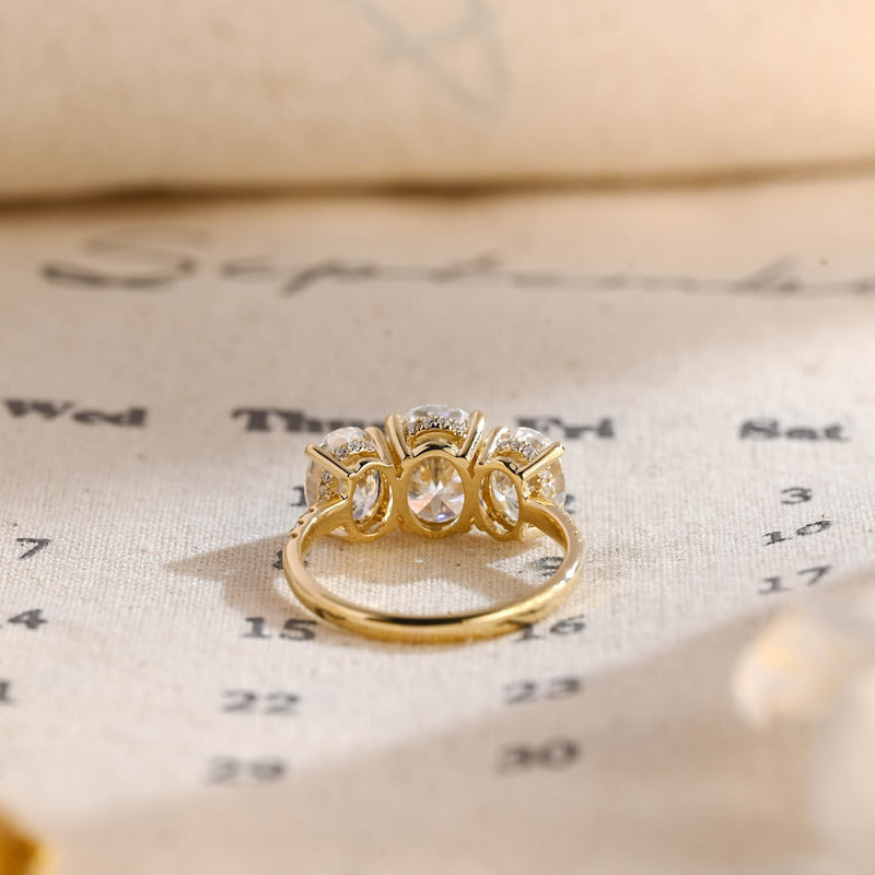 1.0 - 3.0 CT Oval F/VS1 CVD Diamond Three Stone Style Engagement Ring