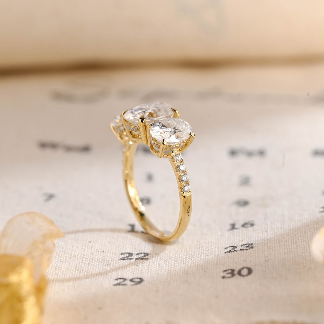 1.0 - 3.0 CT Oval F/VS1 CVD Diamond Three Stone Style Engagement Ring