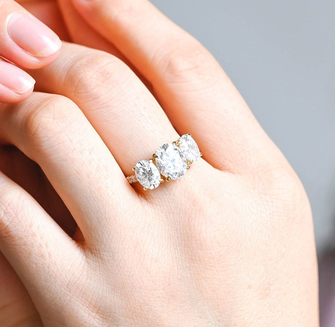 1.0 - 3.0 CT Oval F/VS1 CVD Diamond Three Stone Style Engagement Ring