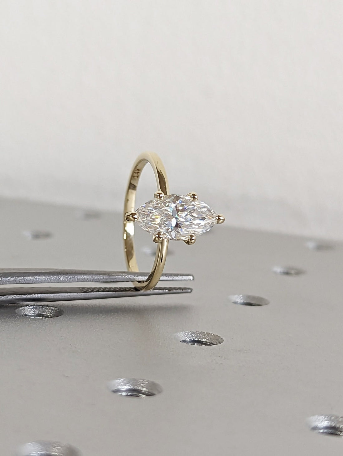 1.0 - 3.0 CT Marquise CVD Diamond Solitaire Engagement Ring