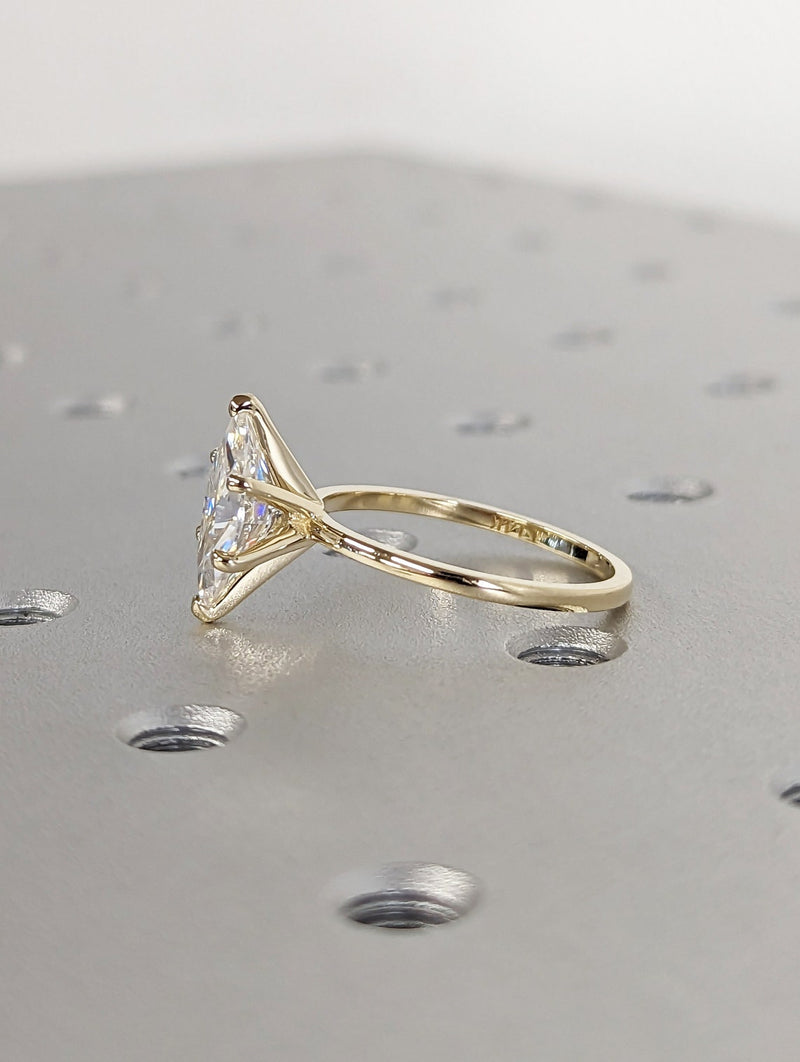 1.0 - 3.0 CT Marquise CVD Diamond Solitaire Engagement Ring