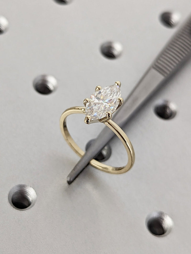 1.0 - 3.0 CT Marquise CVD Diamond Solitaire Engagement Ring