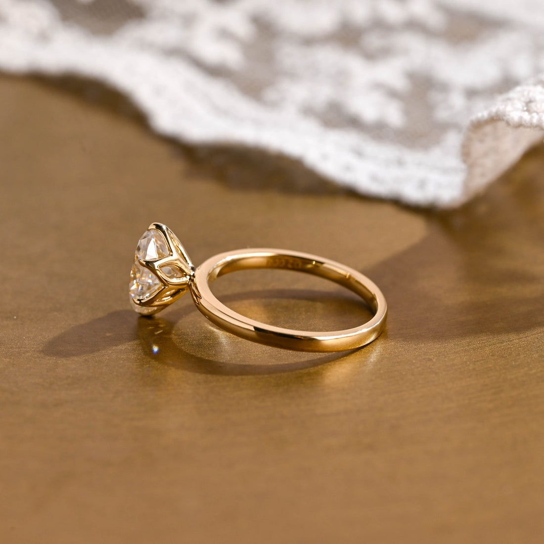 1.0 - 3.0 CT Oval  CVD Diamond  Solitaire Engagement Ring