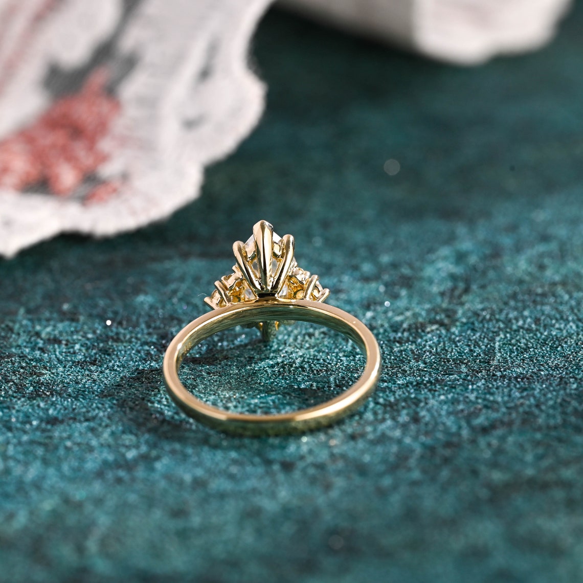 1.0-3.0 CT Marquise CVD Diamond Cluster Engagement Ring