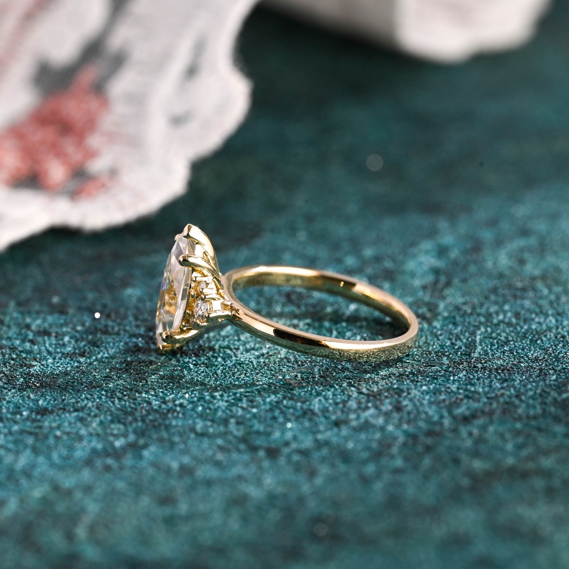 1.0-3.0 CT Marquise CVD Diamond Cluster Engagement Ring